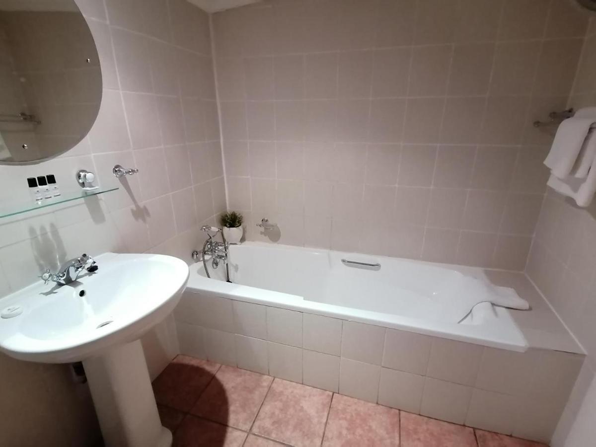 Casa Romana B&B Ladybrand Экстерьер фото